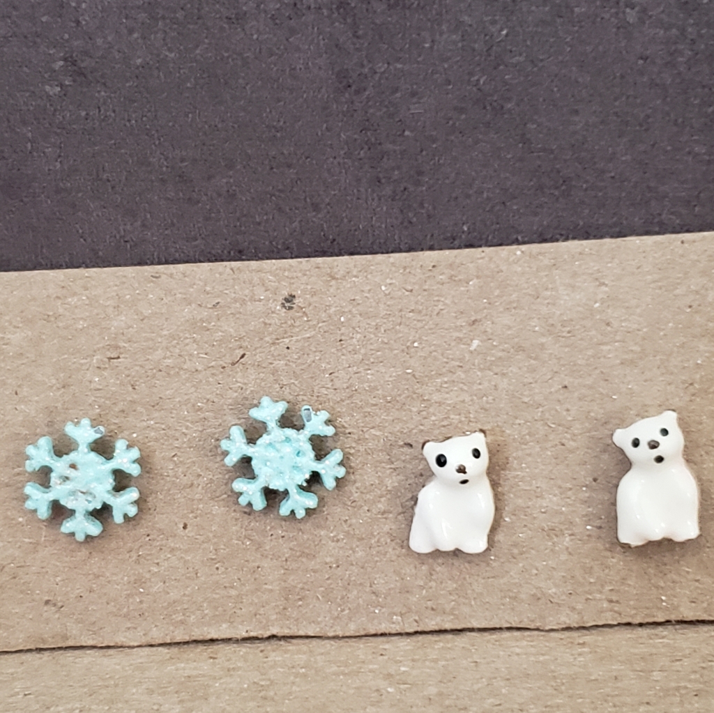 2 Pk Cute White Polar Bear Blue Snowflakes Holiday Stud Earrings 8$